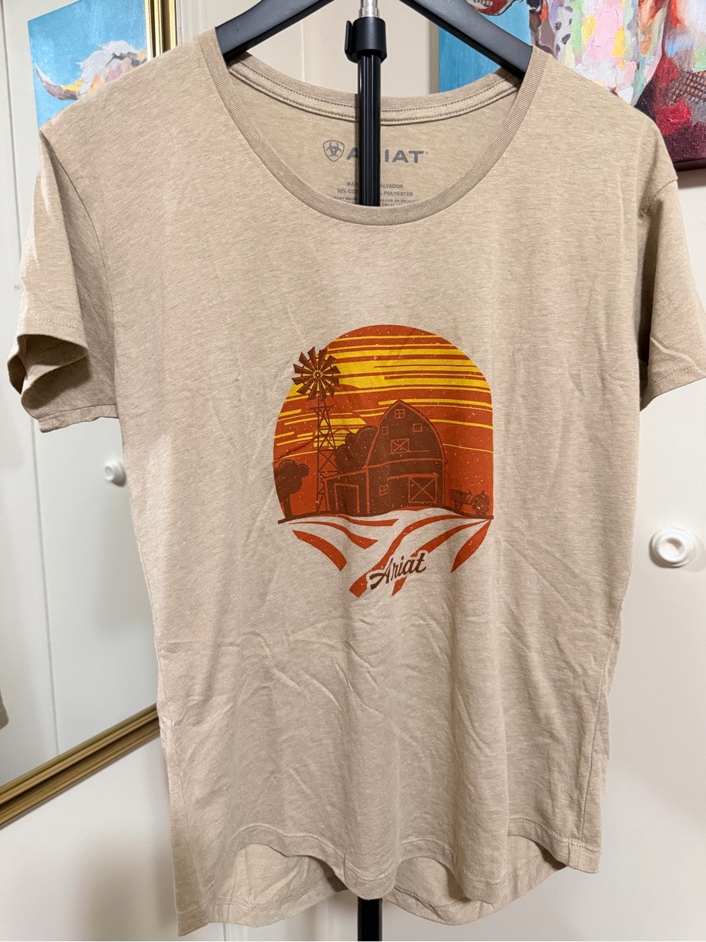 Ariat Women’s Small Farm Barn Graphic T-Shirt Beige Western Country Tee